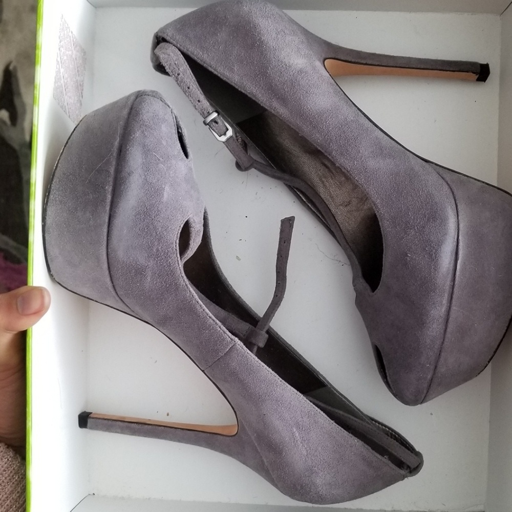 Platform Heels - Picture 2 of 2